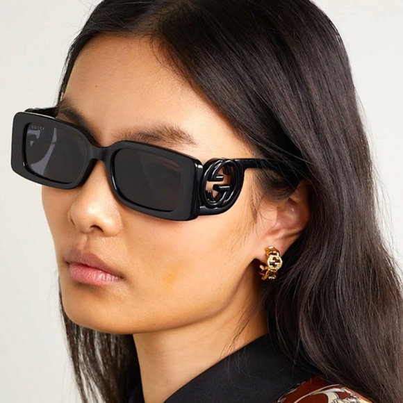 NEW GUCCI WOMEN BLACK SUNGLASSES - Picture 1 of 9
